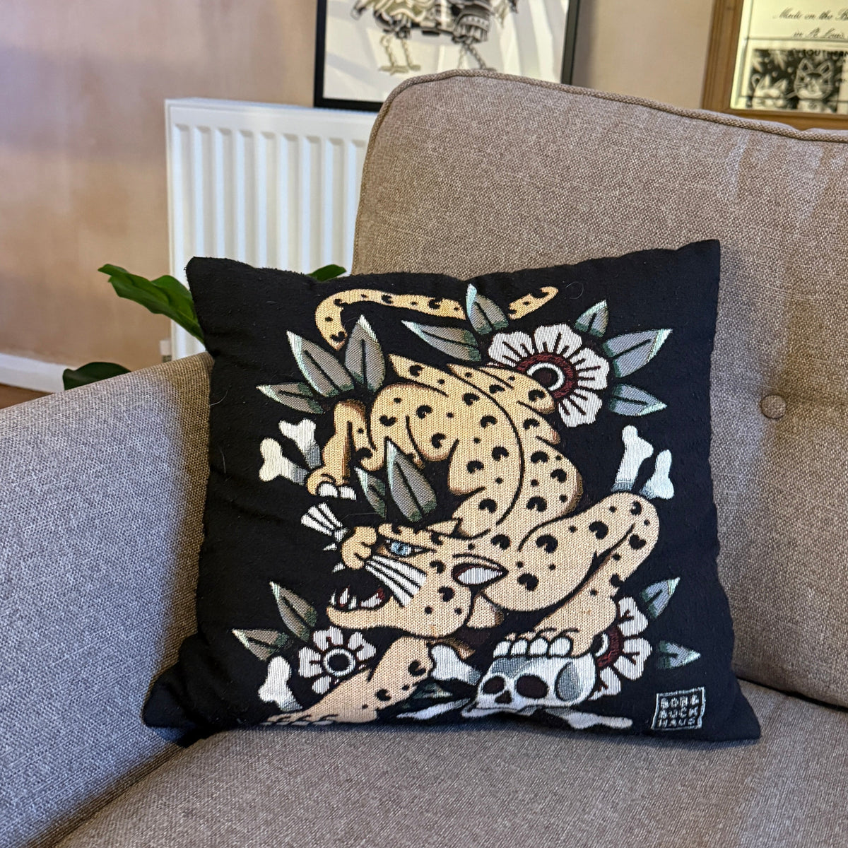 LEOPARD TRADITIONAL CUSHION